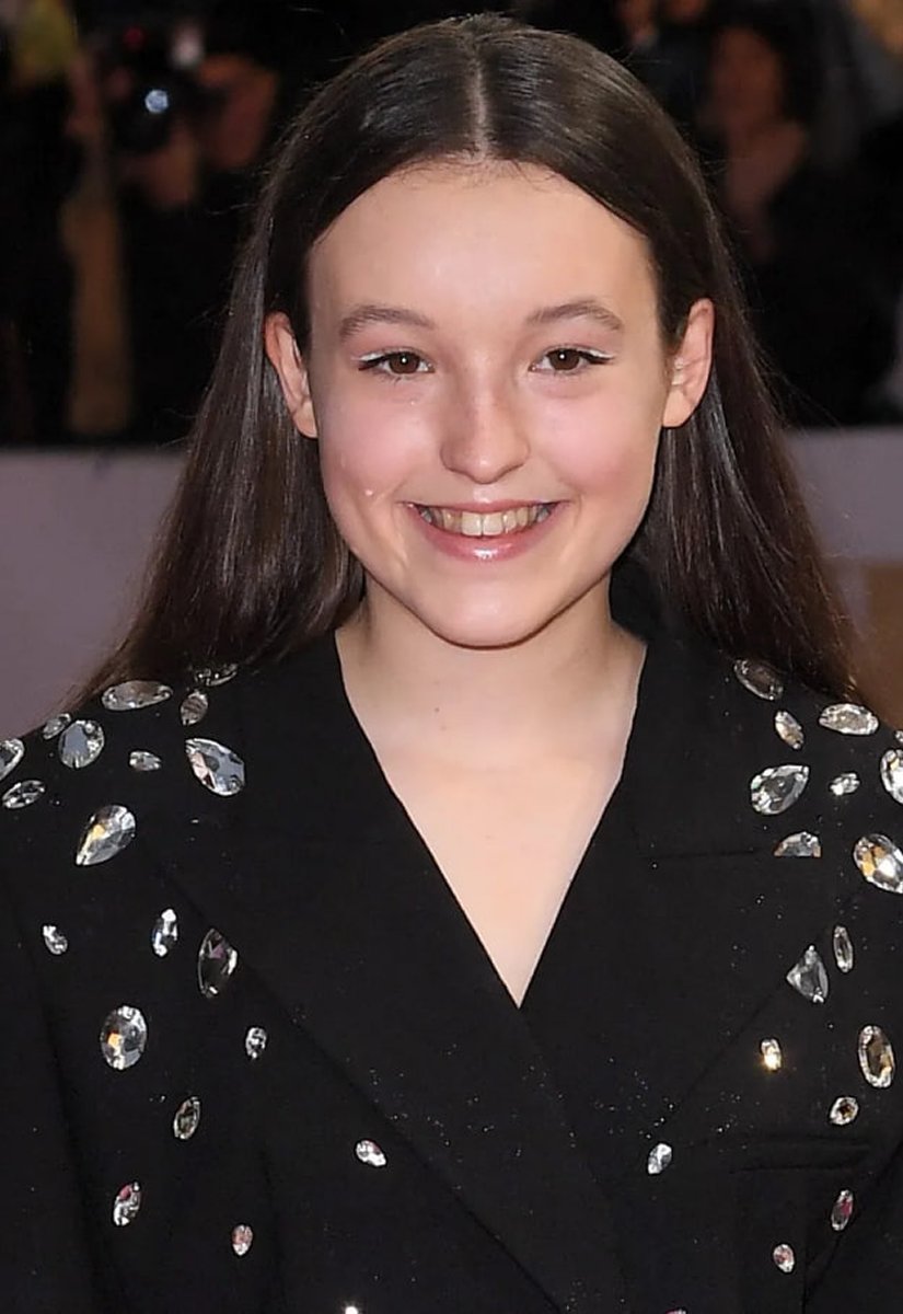 Белла Рамзи (Bella Ramsey)
